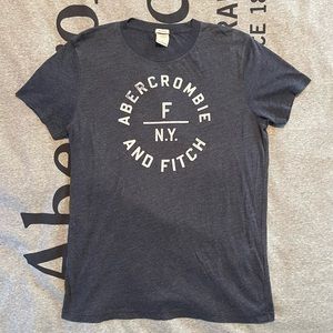 Navy Abercrombie & Fitch short sleeve tee shirt